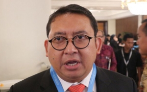 Jokowi Curhat Diserang Fitnah Selama 4,5 Tahun, Fadli Zon Sindir Halusinasi