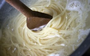 Tidak Memasak Pasta hingga Al Dente alias 'Pas'