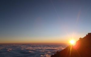 Melihat Sunrise di Gunung Semeru
