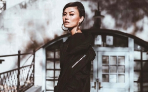 Agnez Mo Pakai Kostum Seharga Rp 47 Juta Saat Manggung, Netter Kepo Soal Penghasilan
