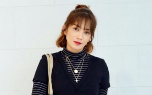 Kostum Ussy Sulistiawaty di Premier Film 'Lukisan Ratu Kidul' Bikin Netter Ketakutan