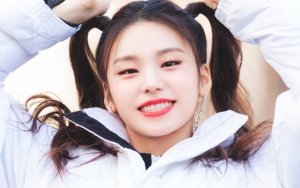 Yeji ITZY Dibilang Seram dan Galak Saat Pasang Ekspresi Wajah Seperti Ini di Bandara