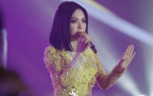 Syahrini Dituding Lipsync Saat Nyanyi Meski Dikabarkan Terima Bayaran Rp 200 Juta