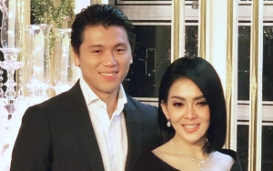Syahrini Diperingatkan Netter Usai Cerita Kebiasaan Reino Barack pada Ponsel, Kenapa?