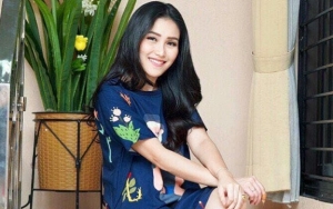 Penampilan Ayu Ting Ting Saat Umrah Gemparkan Netter, Seperti Apa?
