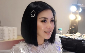 Video Lawas Syahrini Joget Ala Pedangdut Disorot, Leher Berkerut Disindir Kelahiran Tahun 75