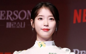 Kecantikan Natural IU Saat Cuci Muka Bikin Melongo 