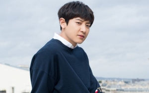 Chanyeol EXO Hampir Nangis Lihat Ini Saat Siaran Instagram Live