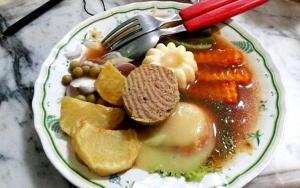 Warung Selat Mbak Lies yang Unik