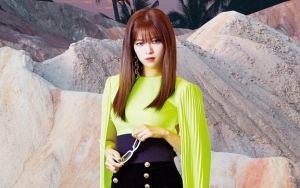 Kecantikan Jeongyeon Bikin Terpukau Lewat Foto Berambut Panjang