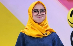 Ria Ricis Kesal Dituding Bakal Ngevlog Saat Jenguk Korban Pengeroyokan di Pontianak