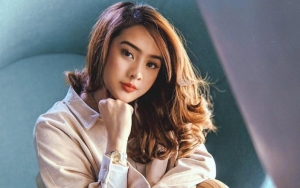 Anya Geraldine Pamer Pakai Kerudung Ngaku Ikut Kajian, Dipuji Adem Banget Bisa Bikin Malaikat Senang