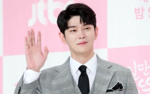 Yoon Kyun Sang Tegur Semua Orang yang Memintanya Adopsi Kucing Terlantar, Kenapa?