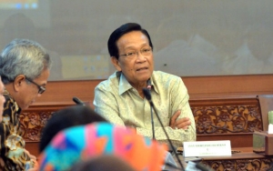 Sri Sultan Hamengku Buwono X Komentari 'People Power': Bekas Pejabat Tak Perlu Ngajari Begitu
