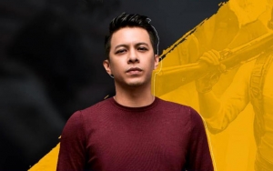 Foto Candid Ariel NOAH Saat Nyoblos Sukses Bikin Netter di Media Sosial Terpesona