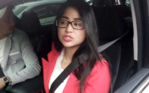 Dewi Persik Penuhi Panggilan Polisi Terkait Laporan Rosa Meldianti, Kecewa Pemeriksaan Ditunda