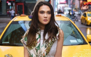 Luna Maya Ngakak Statusnya Disebut Sudah Nikah, Fans Doakan Jadi Istri Ariel