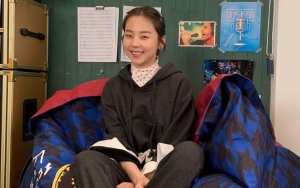 Sohee Pamer Foto Imut di Lokasi Syuting 'Laughter in Waikiki 2', Fans Malah Tertawakan Mobil Ini
