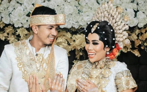 Suami Evi Masamba Buktikan Keakuran Rumah Tangga Dengan Pamer Gambaran di Perut Hamil Istri
