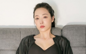 Sulli Sering Tebar Kontroversi di Media Sosial, Takut Tak Punya Fans di Dunia Nyata