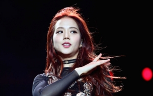 Jisoo Black Pink Sakit, Kondisinya di Bandara Los Angeles Bikin Fans Sedih