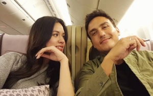 Hamish Daud Pamer Mesra Tidur di Pangkuan Raisa, Jomblo: Ini Ujian