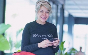  Nikita Mirzani Melahirkan, Pria Ini Yang Mengazani Bayinya