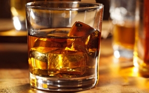 Jangan Konsumsi Alkohol