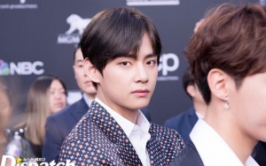 Nomor Ponselnya Dikira Milik V BTS, Pria Ini Minta Sasaeng Berhenti Meneror