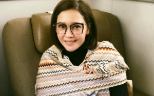 Maia Estianty Coba Tren Foto di Bathub, Malah Dianggap 'Konyol' Karena Lakukan Ini