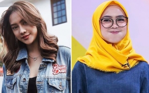 Anya Geraldine Diajari Ria Ricis Pakai Hijab, Netter Syok Sebut Kecantikan Tambah Berkali Lipat