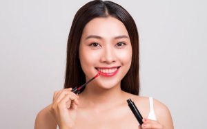 10 Rekomendasi Produk Lip Tint Murah, Bikin Penampilan Mirip Cewek Korea
