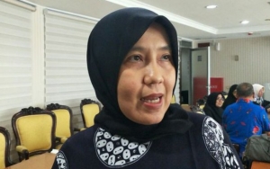 Dokter yang Usut Penyebab Petugas KPPS Meninggal Pernah Pose 2 Jari di Medsos, Ngaku Independen