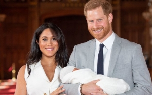 Pangeran Harry dan Meghan Markle Perkenalkan Sang Putra ke Depan Publik, Wajah Tampan Curi Perhatian