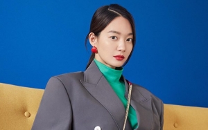 Shin Min A Tampil Memukau Sebagai Politikus di Foto Perdana 'Aide'