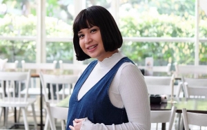 Putri Titian Pakai Seragam Merah Putih, Bikin Syok Masih Cocok Jadi Anak SD Meski Sudah Punya 2 Anak