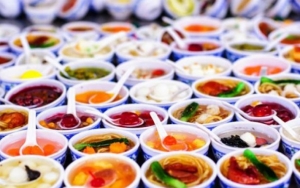 Segar dan Nikmat! Ini 10 Menu Jajanan Buat Takjil Buka Puasa yang Paling Populer di Tanah Air