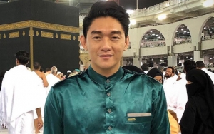  Teringat Mendiang Istri, Ifan Seventeen Bagikan Senyum Manis Almarhumah Saat Umrah