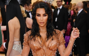 Penggemar Tebak Nama Anak Keempat Kim Kardashian Gara-Gara Emoji Ini