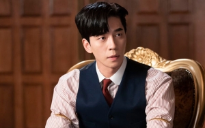 Shin Sung Rok Pamer Foto di Lokasi Syuting 'Perfume', Komentar Lucu Netter Bikin Ngakak