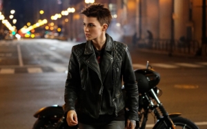 Trailer Baru 'Batwoman' Tampilkan Superhero Penyuka Sesama Jenis