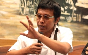 Adian Napitupulu Larang Aktivis 98 Kerahkan Massa Usai Diberi Mandat Jokowi