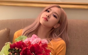 Rose BLACKPINK Pose Cantik Sambil Pamer Paha, Lucunya Fans Minta Dinikahi