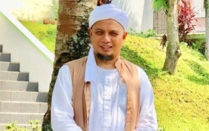 Ustaz Arifin Ilham Sudah Bantu Mualafkan Ratusan Orang, Pelayat Diminta Pakai Baju Putih