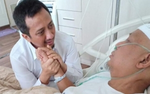Ustaz Yusuf Mansur Nangis Doakan Ustaz Arfin Ilham, Ungkap Keinginan Mendiang Dimakamkan Malam Jumat