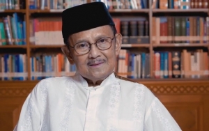 BJ Habibie Ucapkan Selamat ke Jokowi, Sebut Capres 01 Ujung Tombak Generasi Penerus