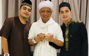 Sudah Ceria, Putra Kedua Almarhum Ustaz Arifin Ilham 'Kocak' Beber Alasan Tak Nikah Muda Kayak Alvin