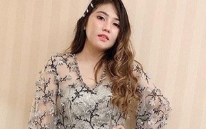 Pakai Gaun Model Ini, Tubuh Via Vallen Disebut Makin Gendutan
