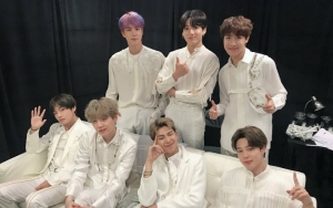 BTS Nangis Saat 60 Ribu ARMY Lakukan Ini di Konser Wembley Stadium, London