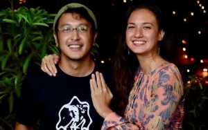 Piknik Romantis, Kocaknya Nadine Chandrawinata dan Dimas Anggara 'Rebus Diri' di Baskom Raksasa